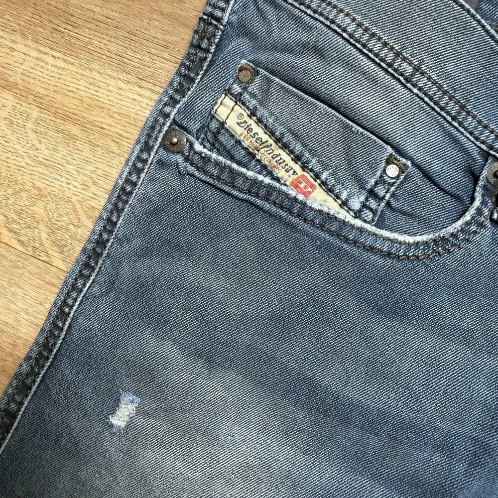 Diesel Tepphar Jeans Men 33x26 Blue Slim Carrot Stretch Dark Wash Distress 0607Y